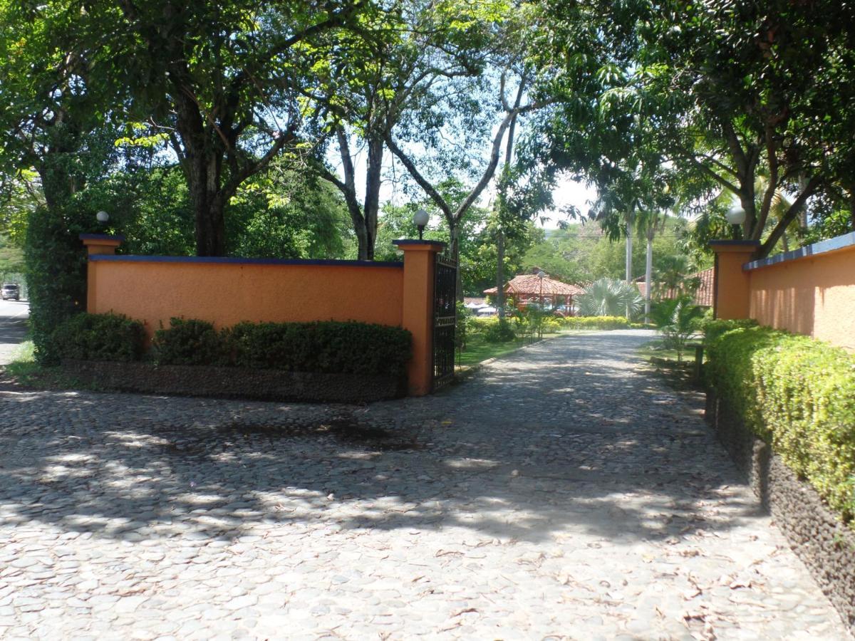 Hosteria Real Hotel Santa Fe de Antioquia Exterior photo